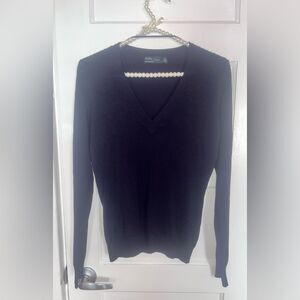 Zara Navy Blue V Neck Lightweight Sweater Size M